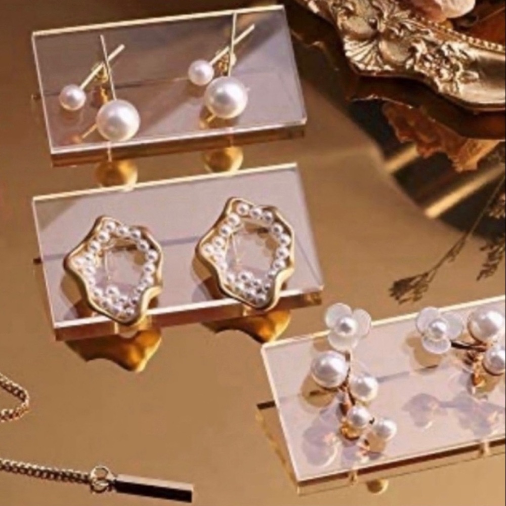Set of 3 Clear Stud Earring Display Cards